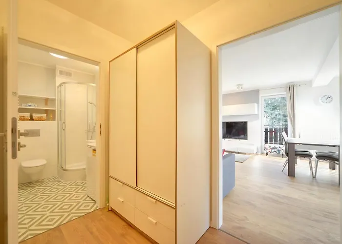 Apart-invest Perla C8 Apartment